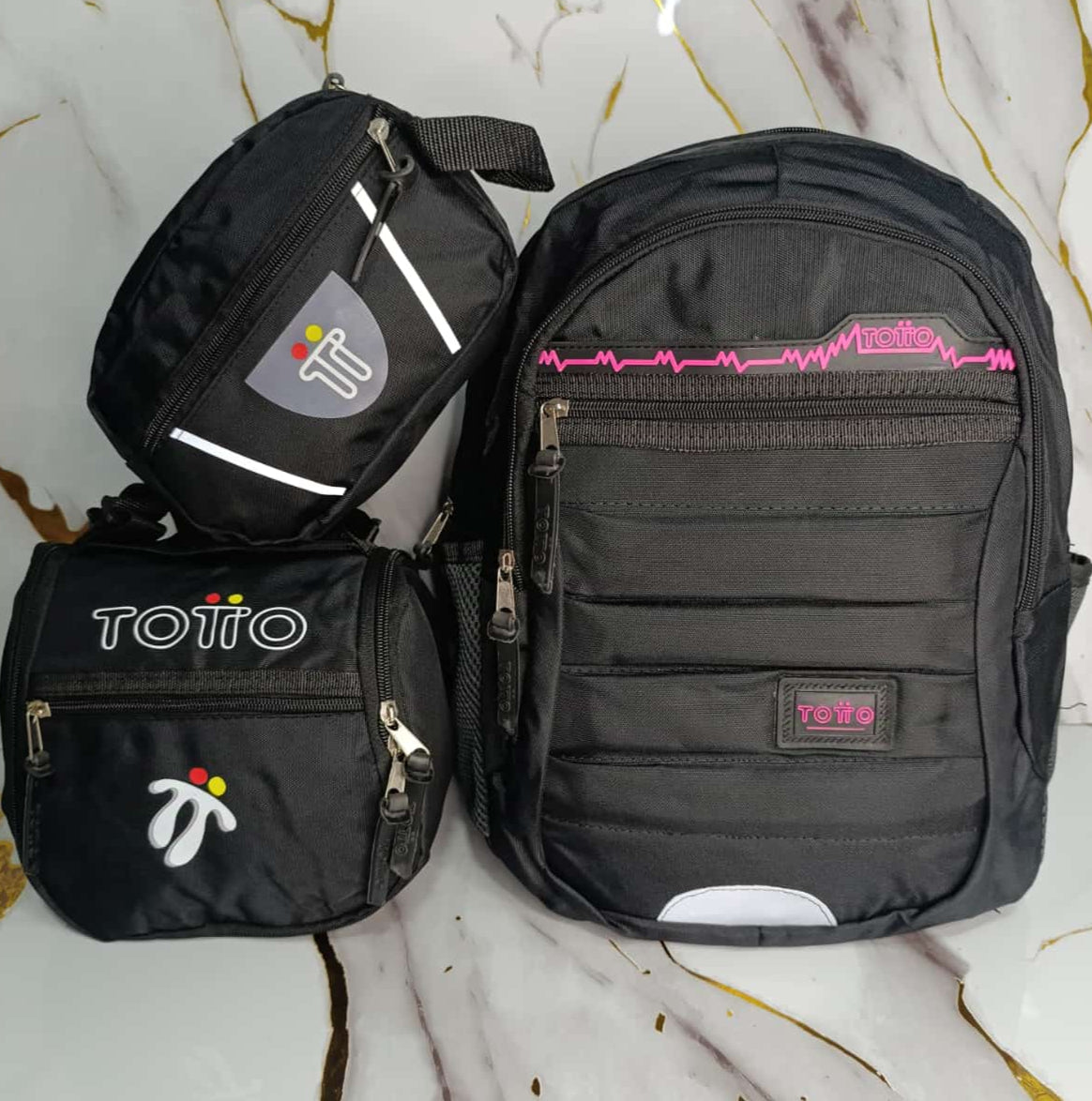 TRÍO MORRAL TOTTO